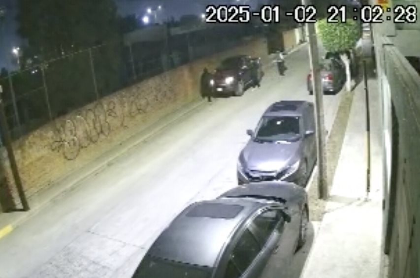 Captura de video de una cámara de video vigilancia de la zona