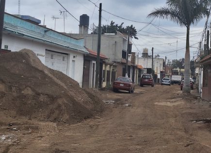 Ayuntamiento abandona obra en la Ricardo B. Anaya