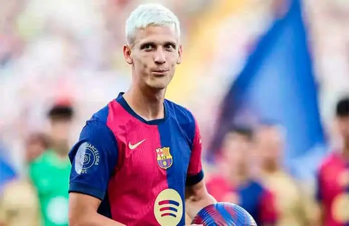 Dani Olmo cuestiona al Atlético por frenar salida de Julián Álvarez