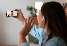 Estudio revela relaci&oacute;n entre videollamadas y cirug&iacute;a est&eacute;tica