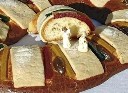 &iquest;Qu&eacute; significa que te salga el mu&ntilde;eco en la Rosca de Reyes?