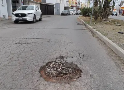 Sin atención, baches en Los Silos y Las Mercedes