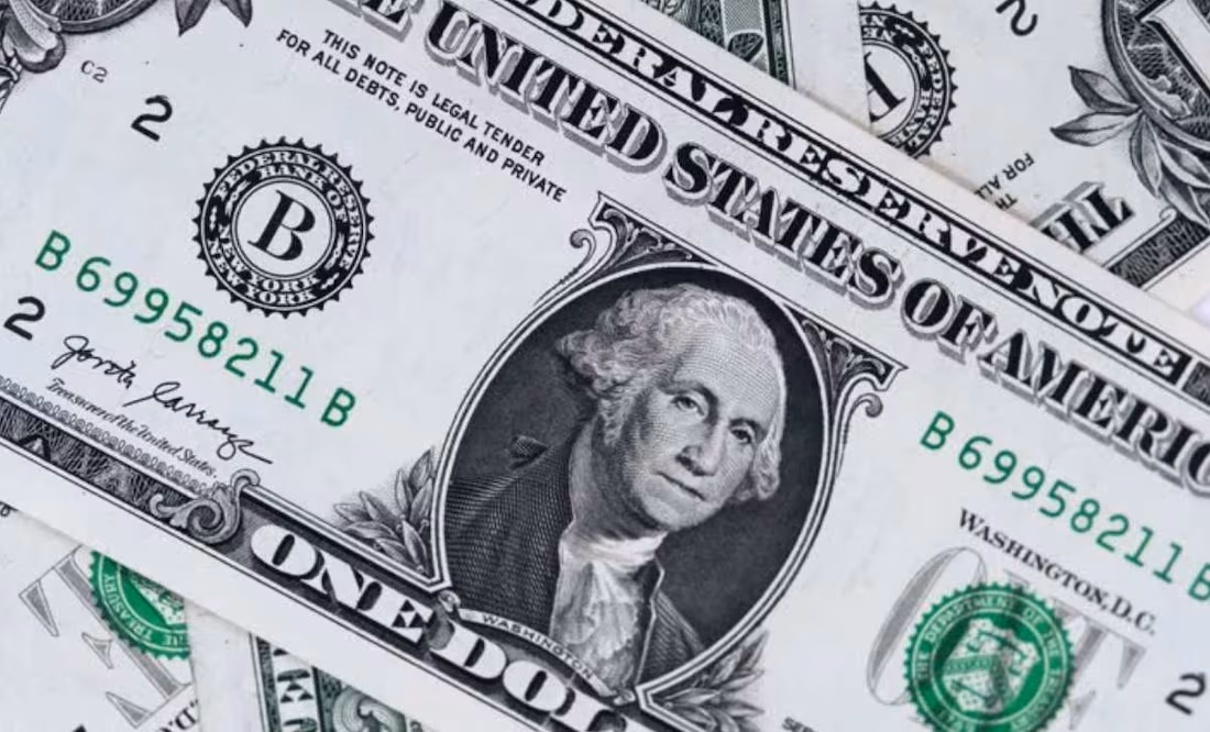 Precio del dólar abre al alza en 20.63 al mayoreo