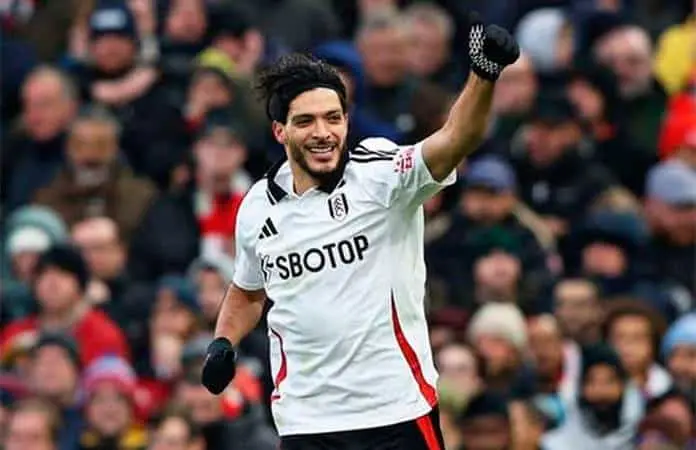 Jiménez permanecería en Inglaterra; Wolverhampton lo busca