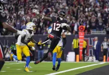 Victoria de los Texans sobre los Chargers en la ronda de comodines de la NFL
