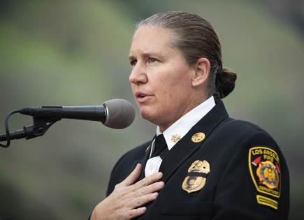 Disputa P&uacute;blica en Los &Aacute;ngeles por Recursos contra Incendios