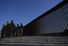 Impacto de Trump en Políticas Estatales: Inmigración, Aborto y Educación Impacto de Trump en Políticas Estatales: Inmigración, Aborto y Educación