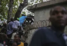 Arresto de exlegislador por armar pandillas en Hait&iacute;