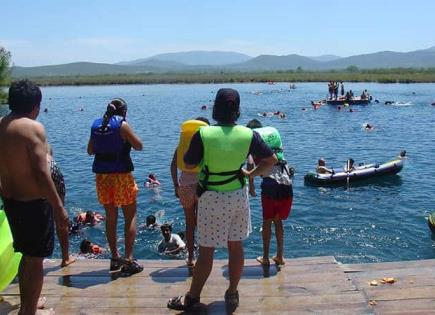 La Media Luna y Grutas, sitios más visitados