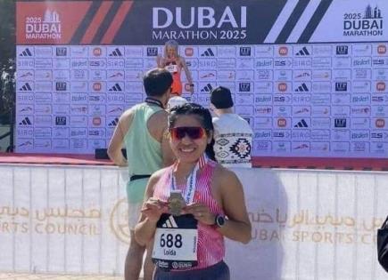 Triunfa atleta de Tampamolón en Maratón de Dubái