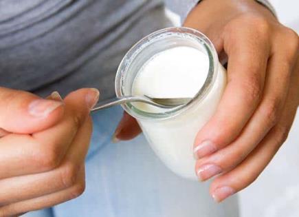 Beneficios y propiedades del yogur natural