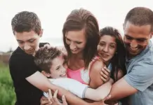 El poder del abrazo: ciencia y bienestar El poder del abrazo: ciencia y bienestar