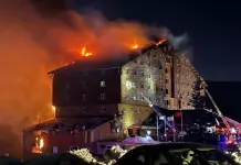 Tragedia por incendio en hotel de estación de esquí en Turquía