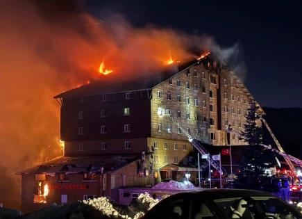 Tragedia por incendio en hotel de estación de esquí en Turquía