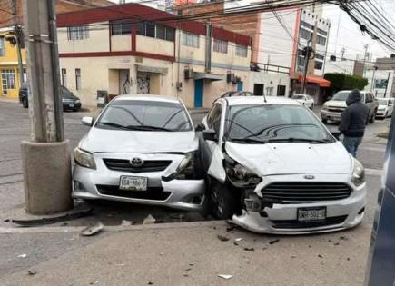 Choque en Muñoz deja cuantiosos daños materiales