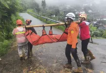 Inundaciones y deslizamientos de tierra en Indonesia Inundaciones y deslizamientos de tierra en Indonesia