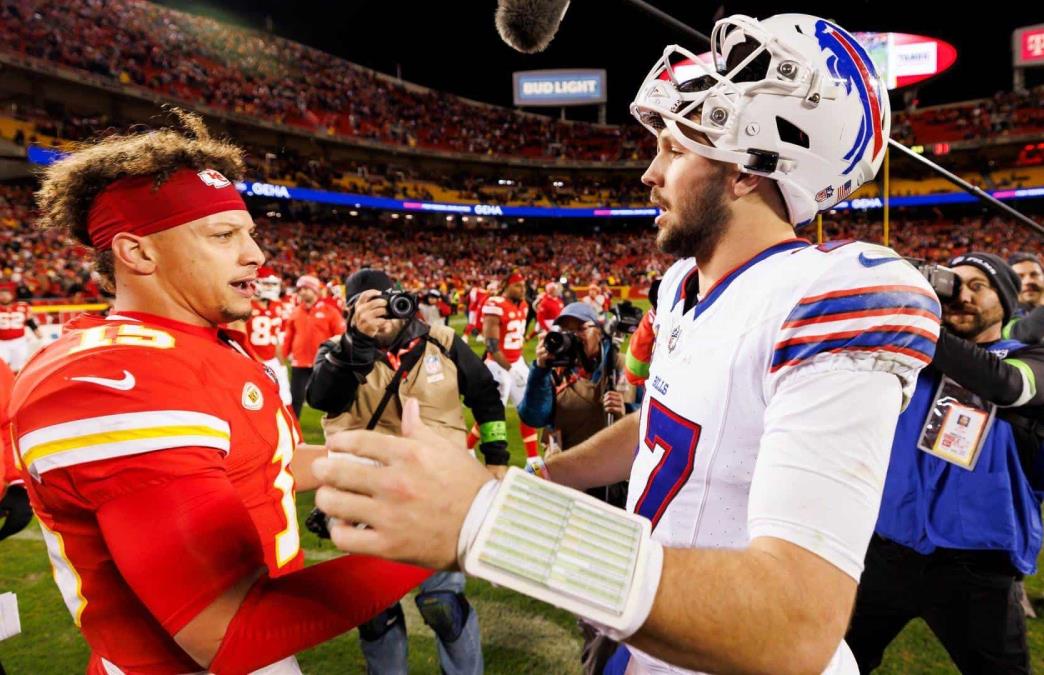 Patrick Mahomes vs Josh Allen, duelo estelar