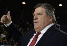 Miguel Herrera debuta con derrota: Costa Rica cae 3-0 ante Estados Unidos Miguel Herrera debuta con derrota: Costa Rica cae 3-0 ante Estados Unidos