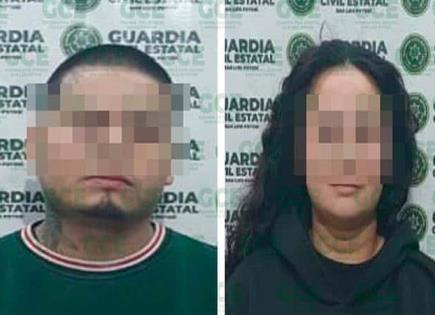 Hombre y mujer se agarraron a golpes