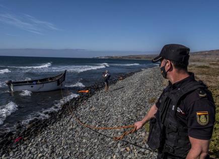 Llegada masiva de migrantes a las Islas Canarias