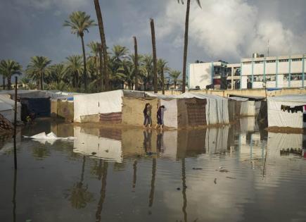 Palestinos hallan más de 120 cuerpos en Gaza