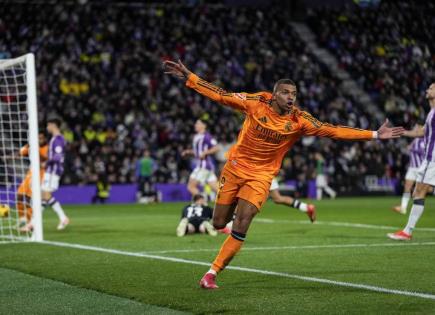 Triplete de Mbappé y triunfo del Madrid en el José Zorrilla