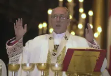 Confirmadas sanciones del Vaticano al cardenal de Opus Dei