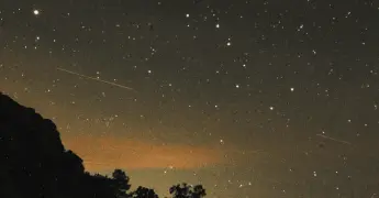 Universidad H&uacute;ngara lidera descubrimiento de cuarteto estelar compacto