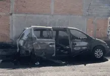 Incendio consume camioneta en Soledad