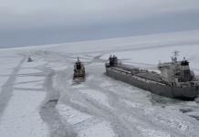 Rescate exitoso de un carguero en el lago Erie