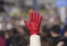 Renuncia del primer ministro de Serbia tras protestas y corrupción Renuncia del primer ministro de Serbia tras protestas y corrupción