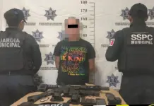 A la FGR, detenida con armas largas en panteón del Saucito  