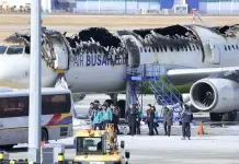 Incendio en avión de Air Busan en Corea del Sur Incendio en avión de Air Busan en Corea del Sur