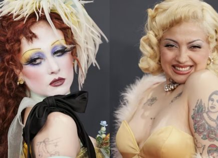 La moda y el arte se fusionan en la alfombra roja de los Premios Grammy