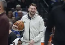 Luka Doncic se une a los Lakers en un traspaso histórico