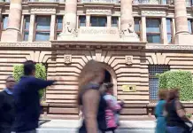 Precio del d&oacute;lar abre al mayoreo previo a anuncio de Banxico