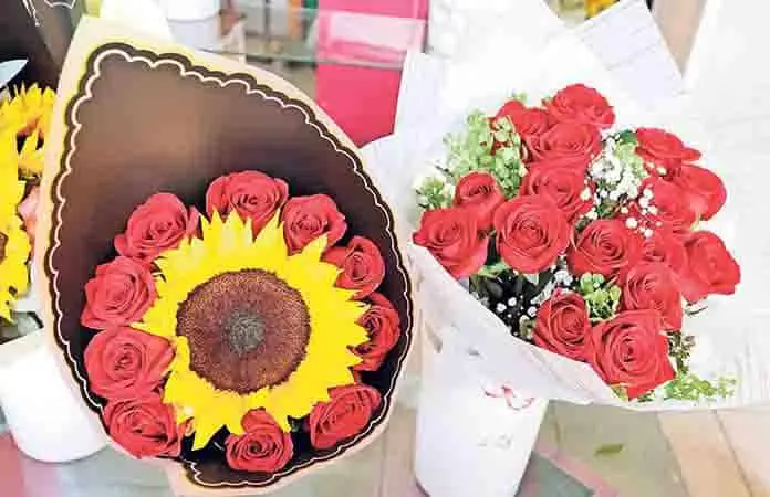 Llaman a comercializar productos relacionados al 14 de Febrero