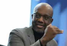 Cumbre Internacional sobre Inteligencia Artificial en París Cumbre Internacional sobre Inteligencia Artificial en París