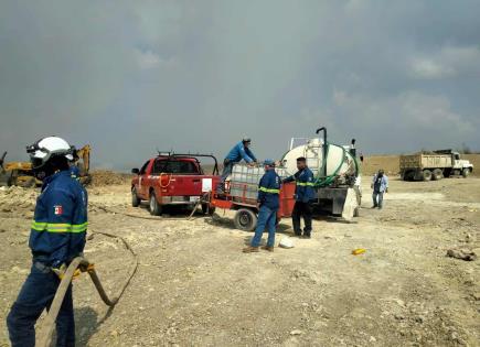 Incendio en relleno de Ciudad Valles: 75% controlado