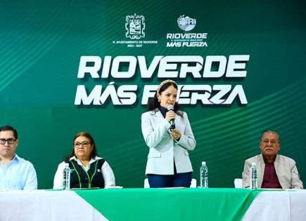 Entregan cartas de pasante de Psicología