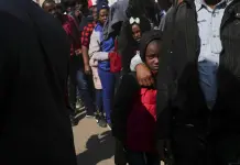 Con las puertas cerradas en EEUU, solicitantes de asilo optan por el Plan B: México Con las puertas cerradas en EEUU, solicitantes de asilo optan por el Plan B: México