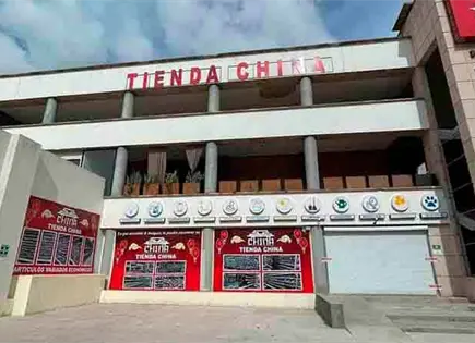 Tiendas "chinas" ganan terreno y tensan al comercio en SLP