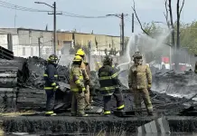 Controlan incendio en Soledad; el saldo, cientos de evacuados Controlan incendio en Soledad; el saldo, cientos de evacuados