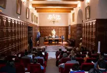 A ciegas, votó Consejo Universitario contrato leonino