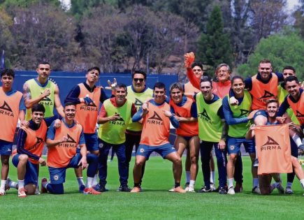 Cruz Azul busca redimirse ante Santos Laguna en el Estadio Corona Cruz Azul busca redimirse ante Santos Laguna en el Estadio Corona