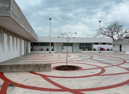 Facultad de Medicina, lista en agosto: Rector