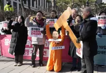 Controversia en torno a Yoon y la ley marcial en Corea del Sur Controversia en torno a Yoon y la ley marcial en Corea del Sur