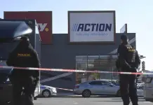 Detienen a un adolescente por ataque con arma blanca que dejó dos muertos en República Checa