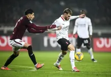 Otro desastre del Milan de Santi Giménez Otro desastre del Milan de Santi Giménez