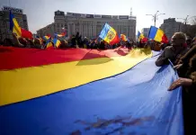 Protesta masiva en Rumania por anulación de elección presidencial Protesta masiva en Rumania por anulación de elección presidencial